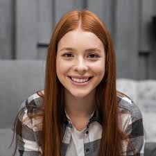 Holly R.